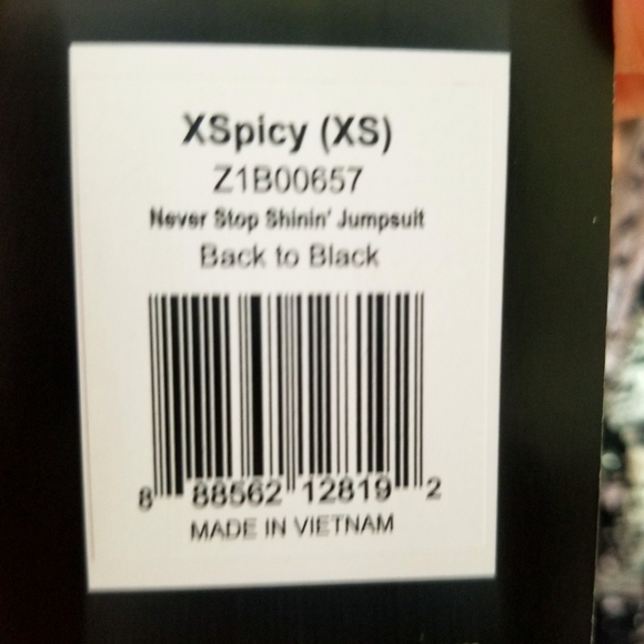 Nwt ZUMBA Never Stop Shinin' Jumpsuit size XS - Picture 10 of 11